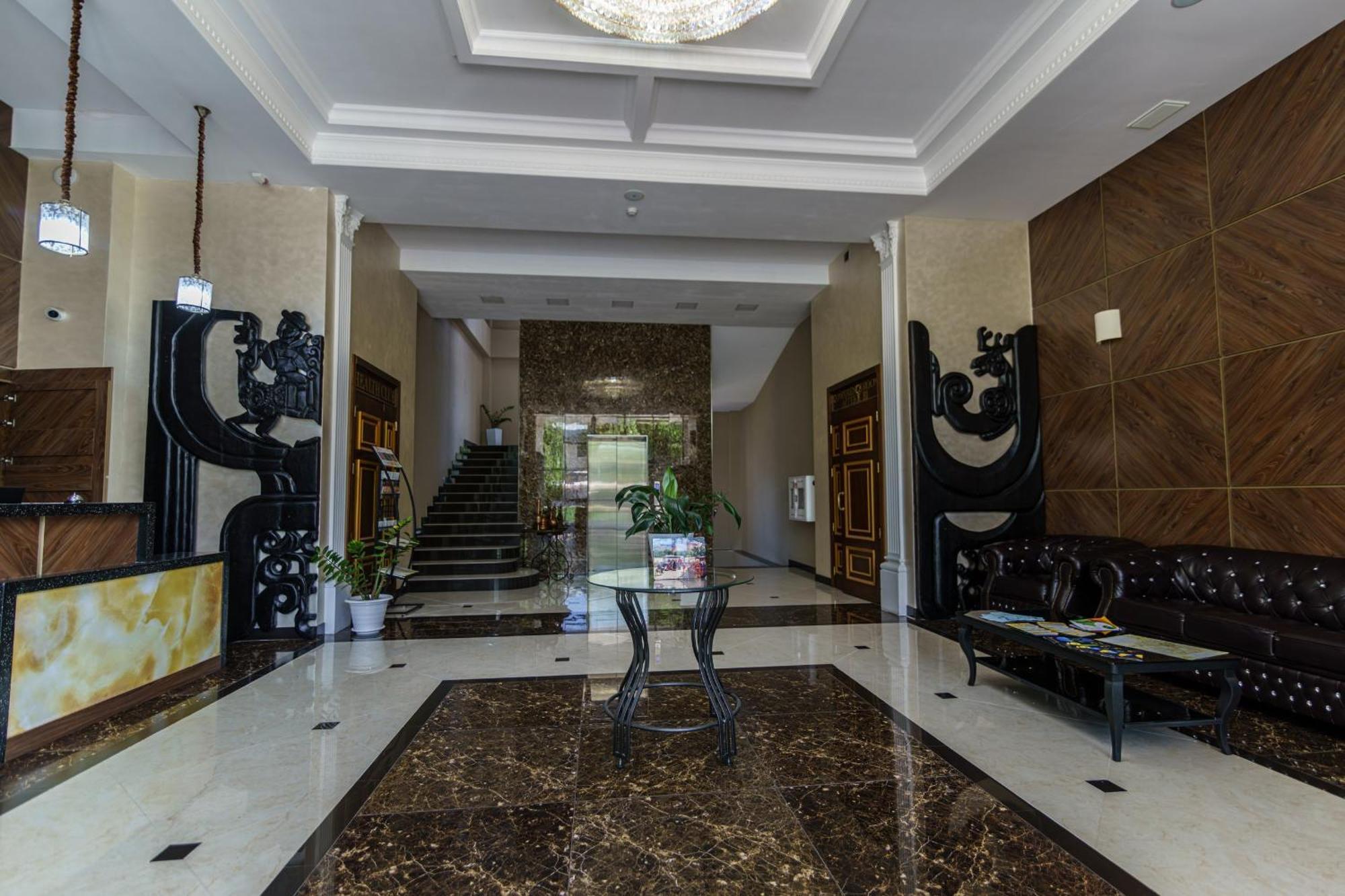 Park Hotel Al Bustan Shymkent Exterior foto